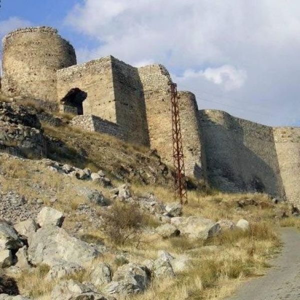 Kalecik Kalesi › Gezi Rehberi | Göle | Ardahan