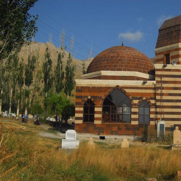 Şeyh Ahmed Efendi Türbesi › Gezi Rehberi | Hani | Diyarbakır