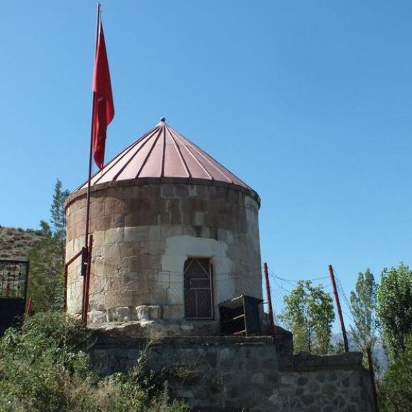 Mısri Zinnun Türbesi › Gezi Rehberi | Oltu | Erzurum