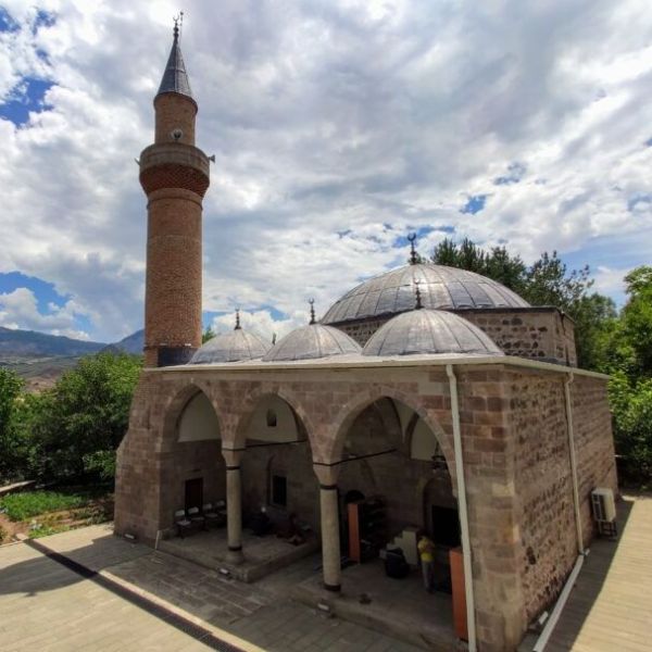 Fahreddin Behramşah Camisi › Gezi Rehberi | Şebinkarahisar | Giresun