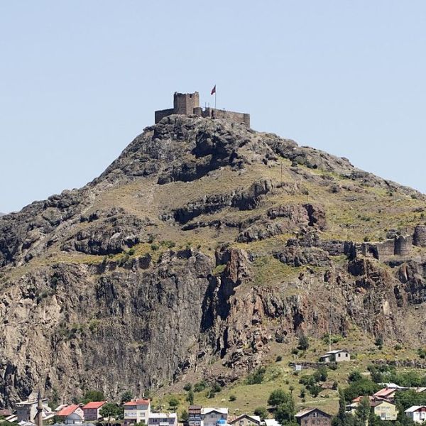 Şebinkarahisar Kalesi › Gezi Rehberi | Şebinkarahisar | Giresun