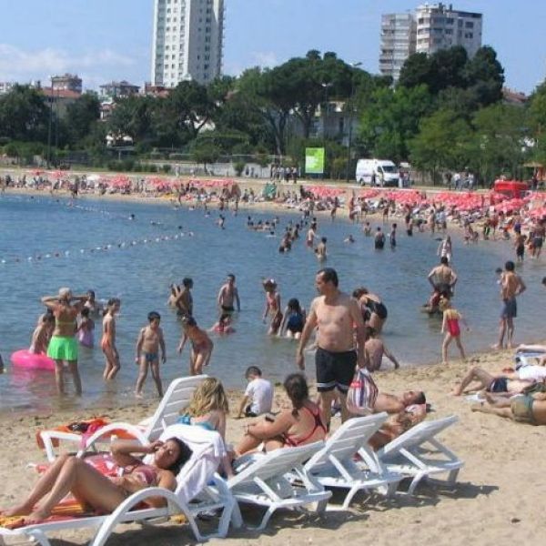 Caddebostan Plajı › Gezi Rehberi | Kadıköy | İstanbul