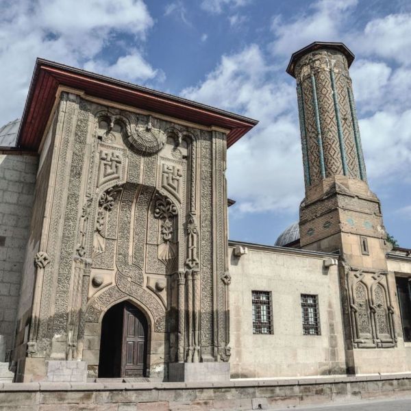 İnce Minareli Medrese › Gezi Rehberi | Selçuklu | Konya