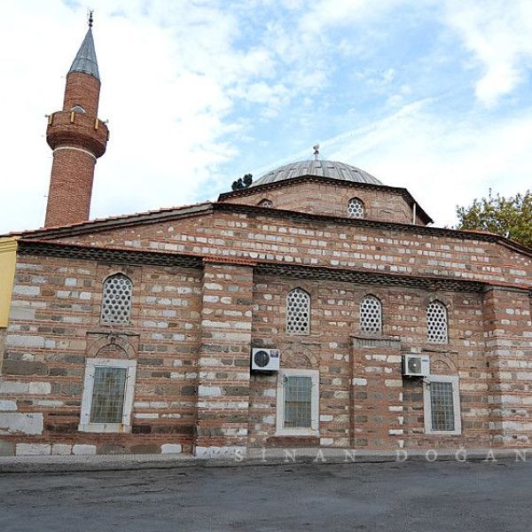 Paşa Camii ve Hamamı › Gezi Rehberi | Akhisar | Manisa