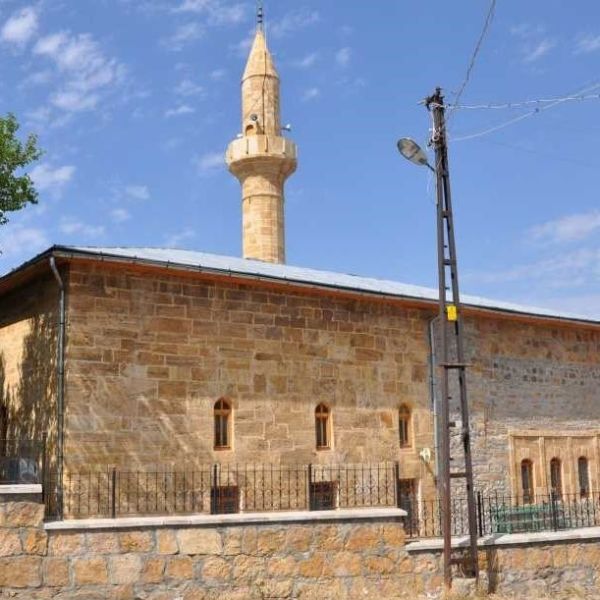 Kemankeş Kara Mustafa Paşa Camii › Gezi Rehberi | Yıldızeli | Sivas