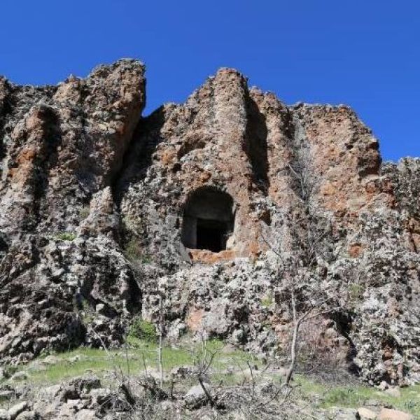 Kale Köyü Kalesi › Gezi Rehberi | Mazgirt | Tunceli